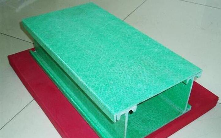 Fiberglass Plates